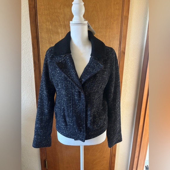 GAP Women's Dark Blue Textured Jacket - Picture 7 of 9